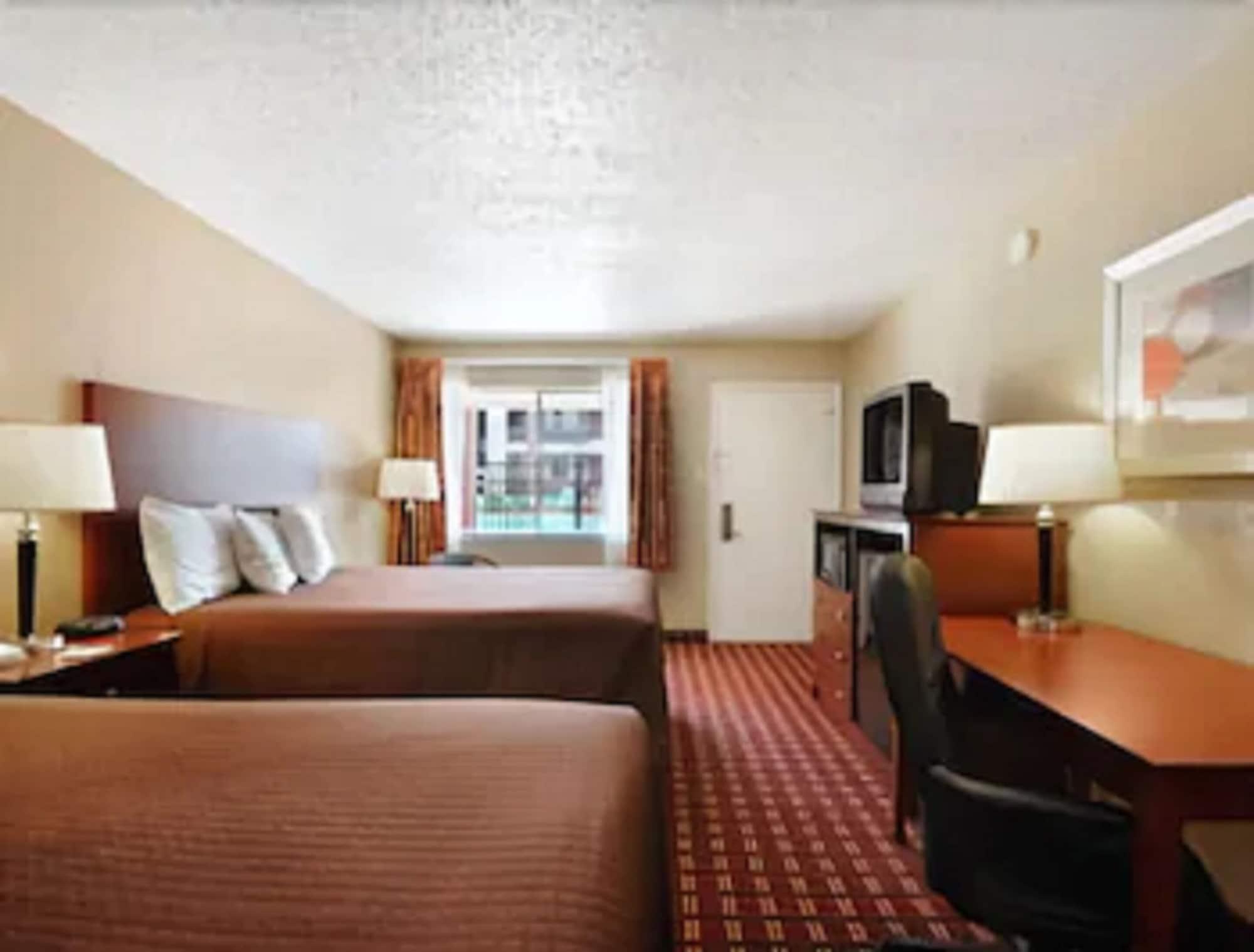 Super 8 By Wyndham Kerrville Tx Luaran gambar