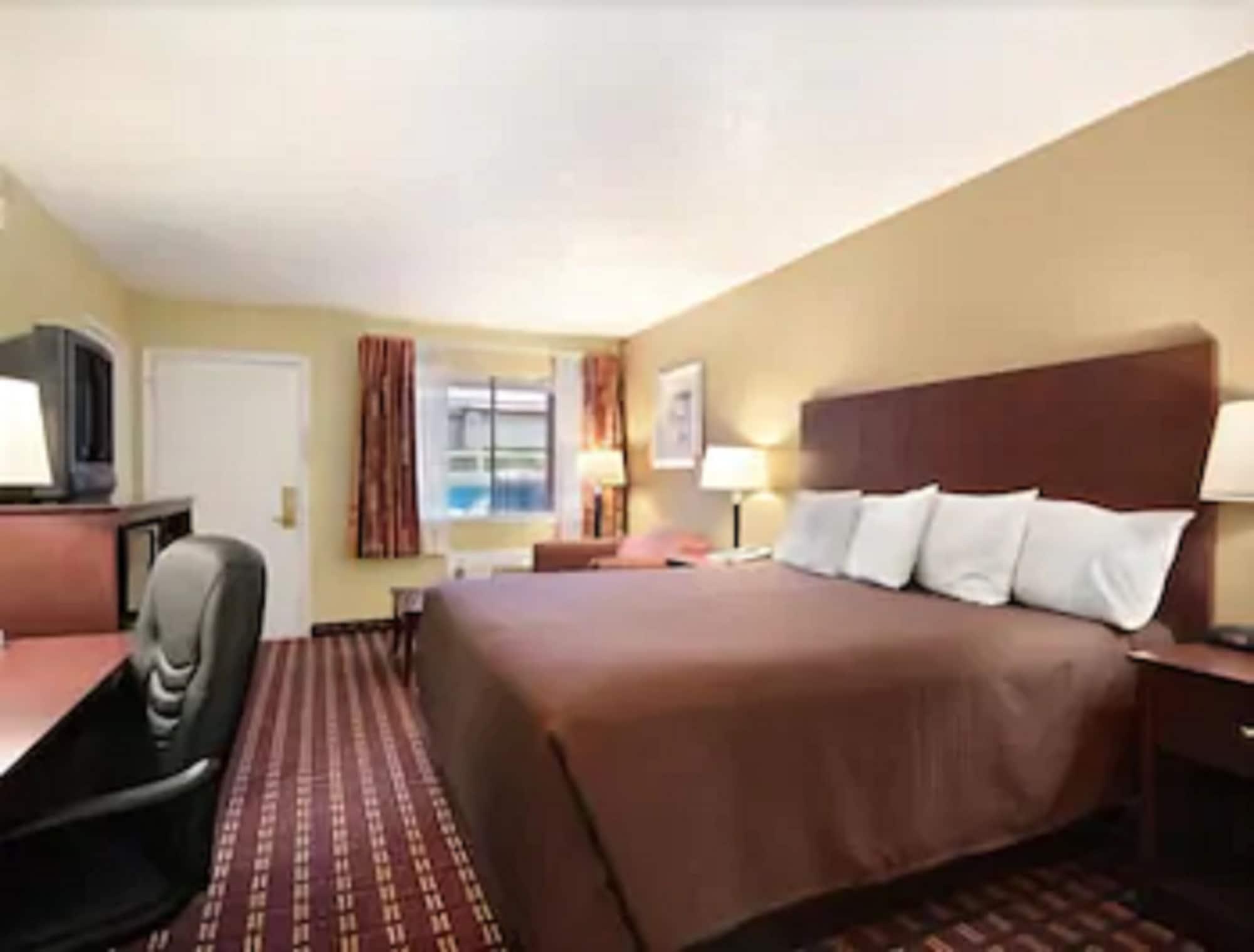 Super 8 By Wyndham Kerrville Tx Luaran gambar