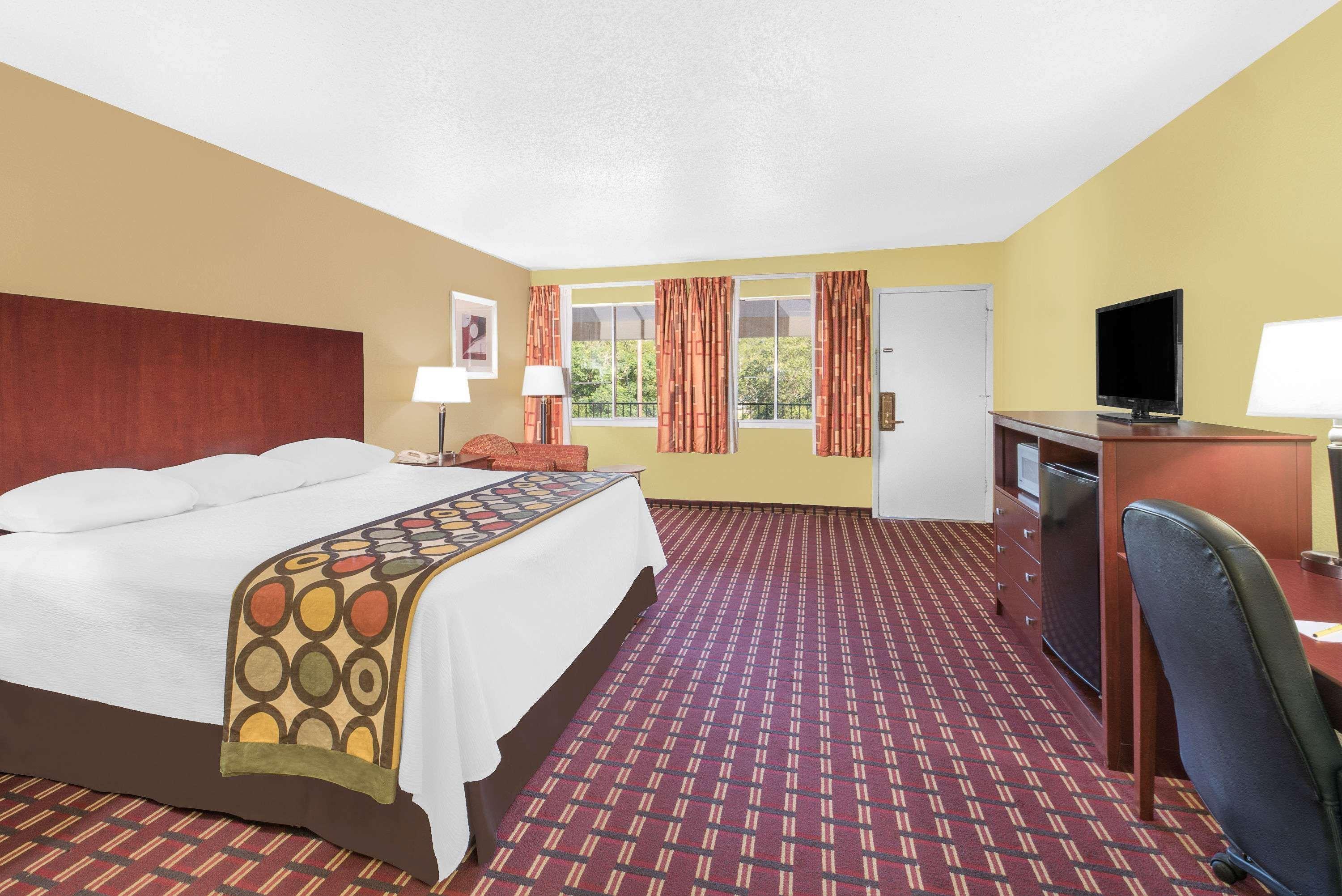 Super 8 By Wyndham Kerrville Tx Luaran gambar